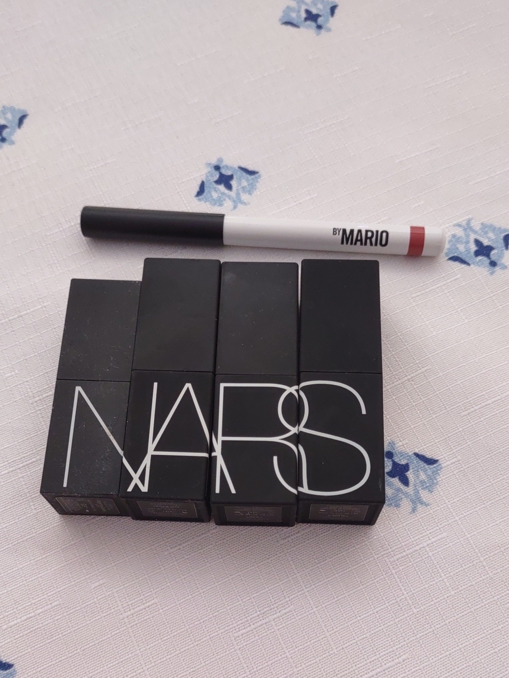 NARS Lipstick Set with  Lip Liner in Mauve By Mario